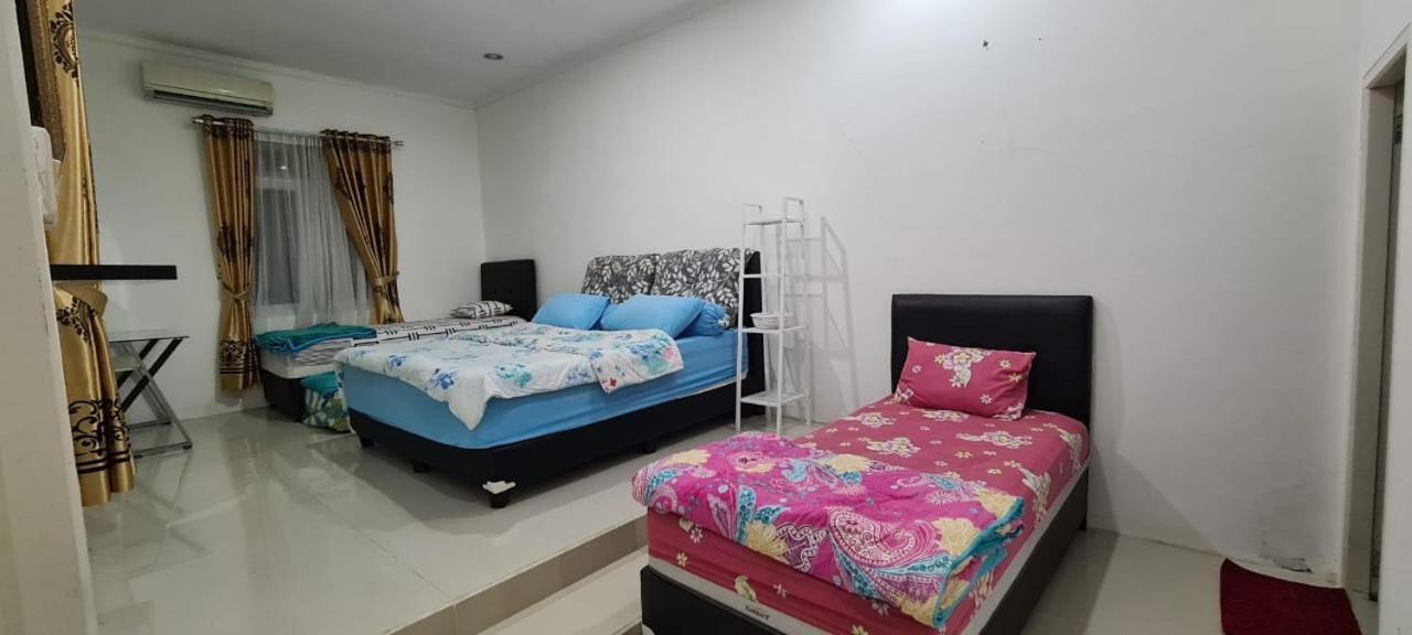 Villa Chacha At Macarena, Megamendung Extérieur photo