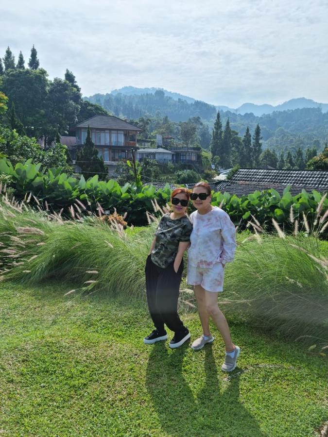 Villa Chacha At Macarena, Megamendung Extérieur photo